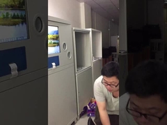 пластиковая бутылка повторно используя машину